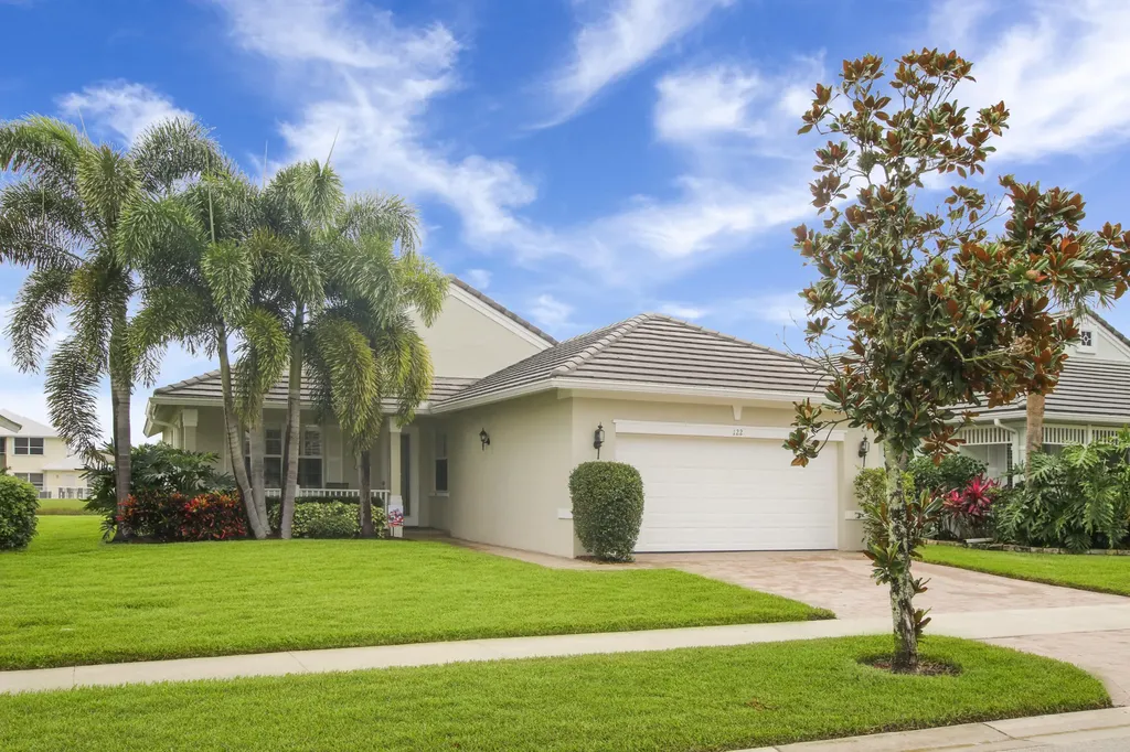122 NW Swann Mill Circle Port St Lucie FL 34986