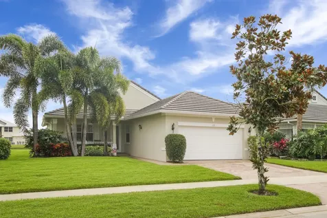 122 NW Swann Mill Circle Port St Lucie FL 34986