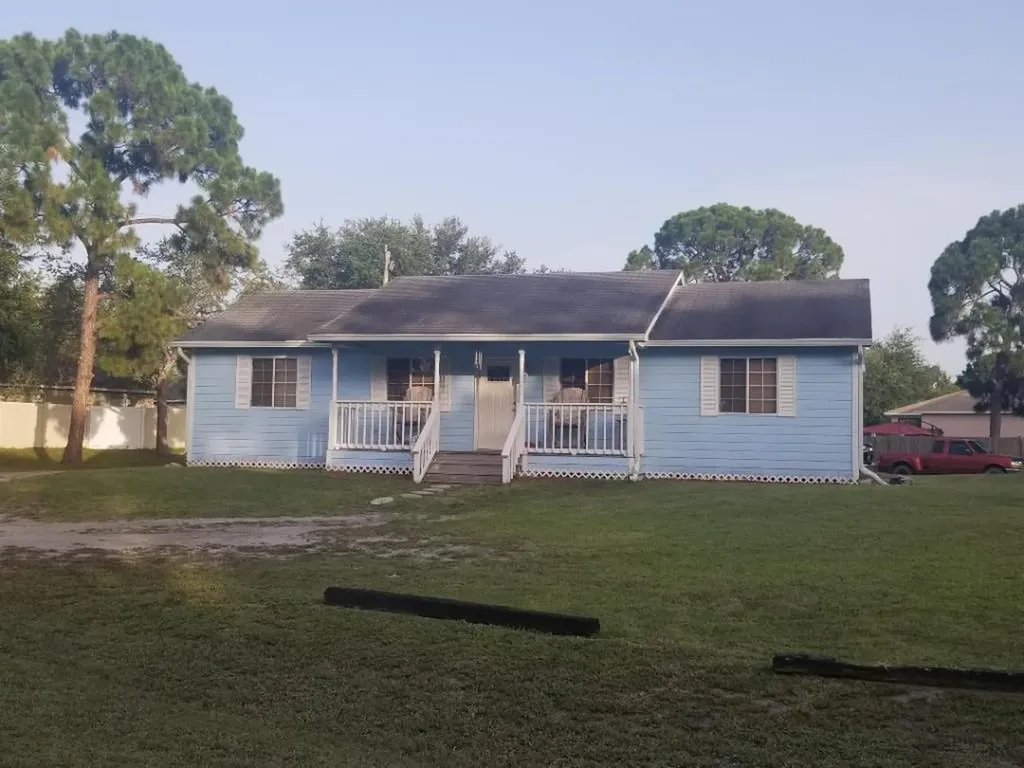 10595 88th Street Vero Beach FL 32967