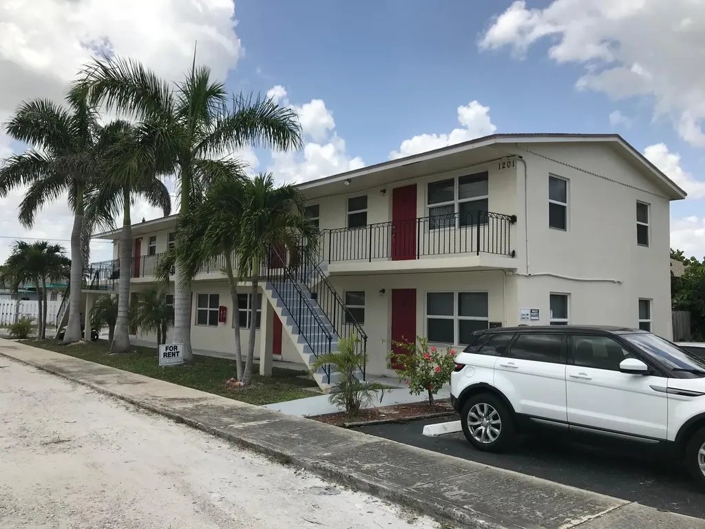 1201 N E Street Lake Worth Beach FL 33460