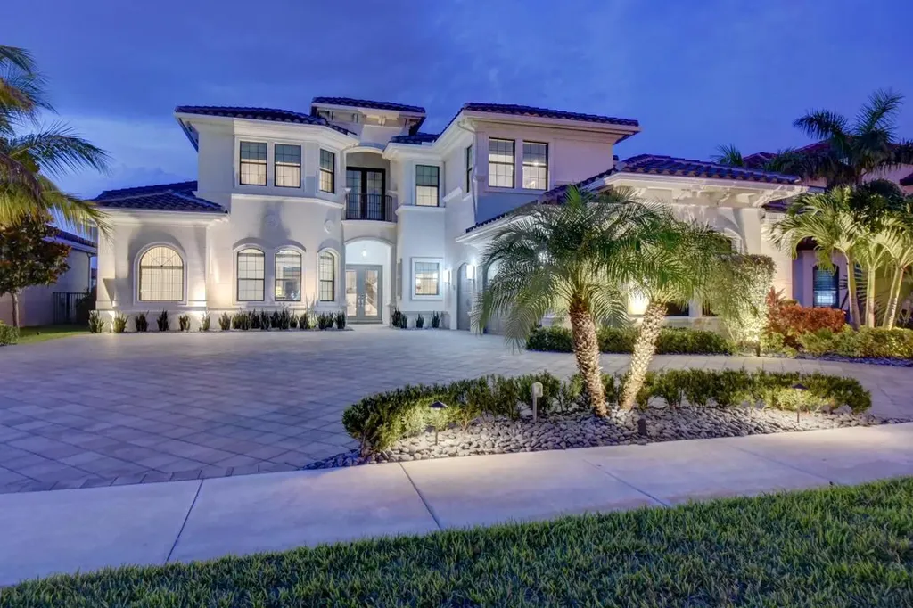 9817 Montpellier Drive Delray Beach FL 33446