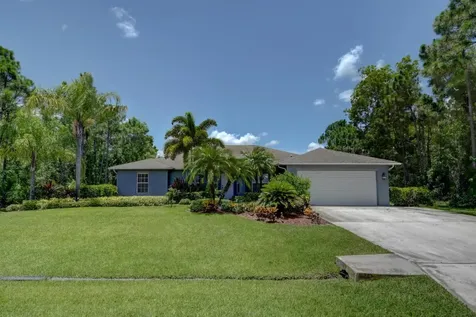 6422 NW Regal Circle Port St Lucie FL 34983