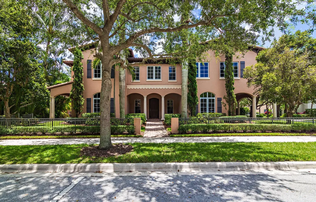 119 Valencia Boulevard Jupiter FL 33458