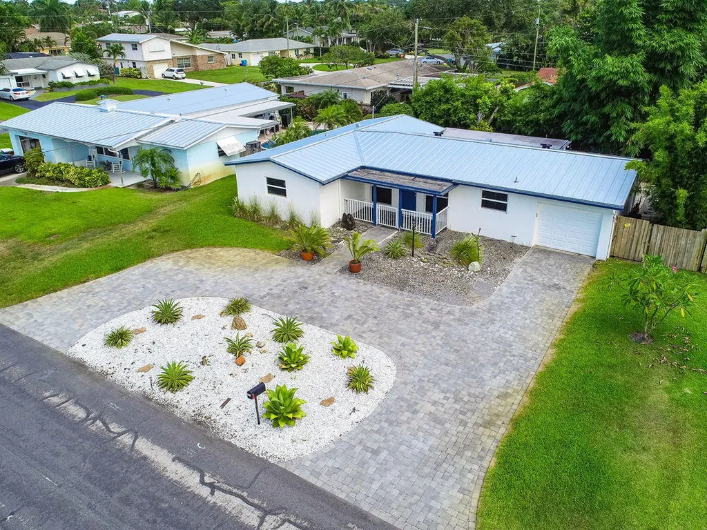 706 SW 27th Place Boynton Beach FL 33435