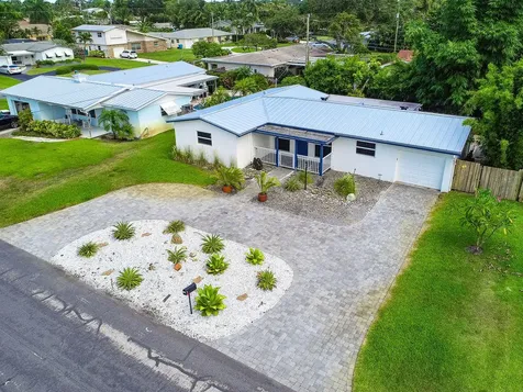 706 SW 27th Place Boynton Beach FL 33435