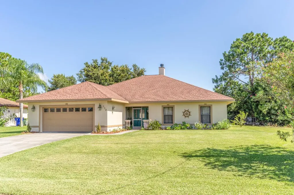 129 Apple Tree Avenue Lake Placid FL 33852