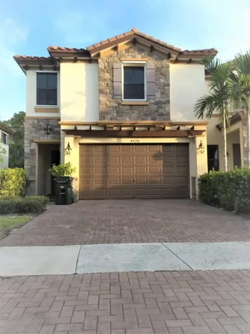 4070 Devenshire Court Coconut Creek FL 33073