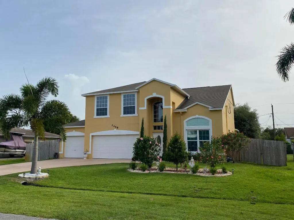 2458 SE Sidonia Street Port St Lucie FL 34952