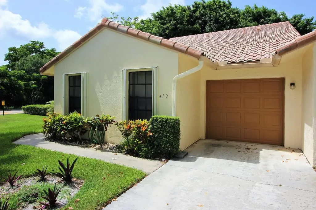 429 Cottonwood Place Boca Raton FL 33431