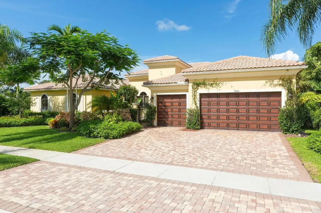 4585 Island Reef Drive Wellington FL 33449