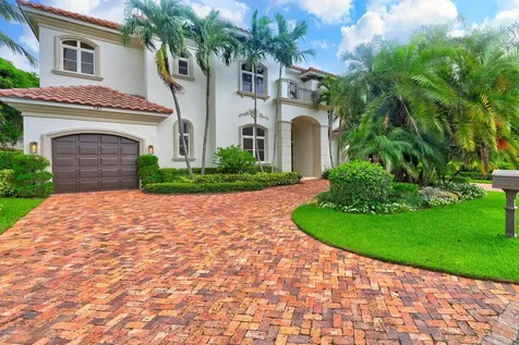 941 Banyan Drive Delray Beach FL 33483