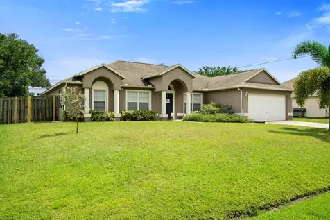 1174 SW Abbey Avenue Port St Lucie FL 34953