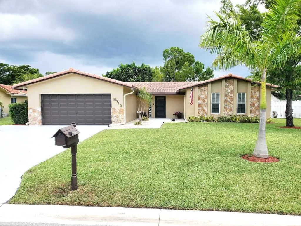 8715 NW 29th Drive Coral Springs FL 33065