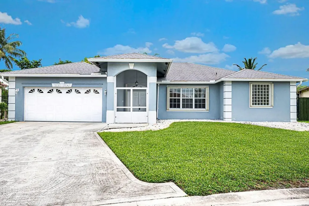 1174 Hatteras Circle Greenacres FL 33413