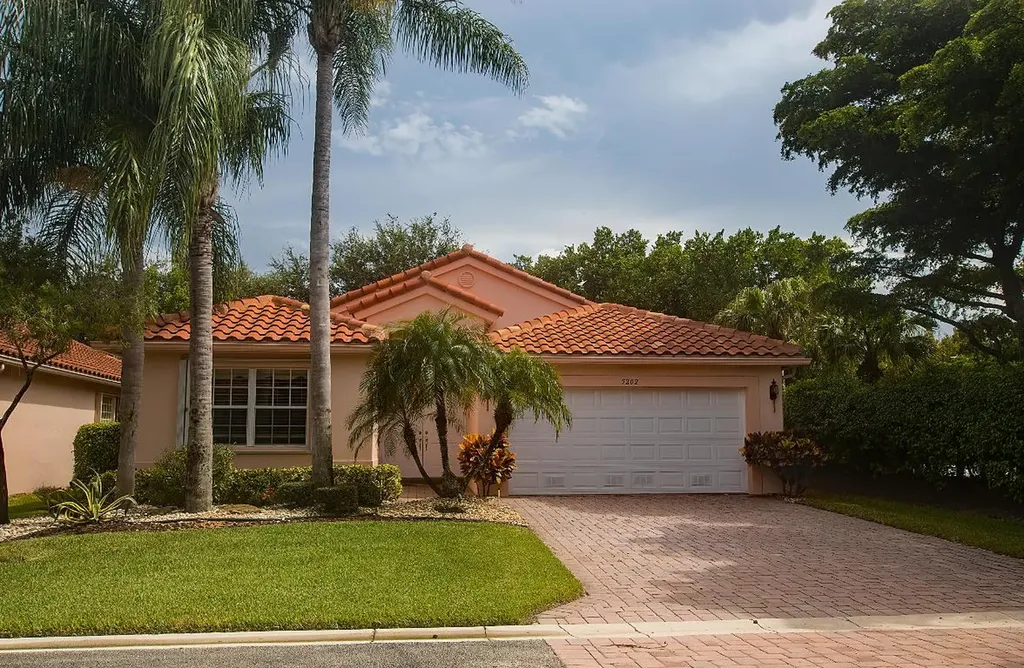 5202 Polly Park Lane Boynton Beach FL 33437