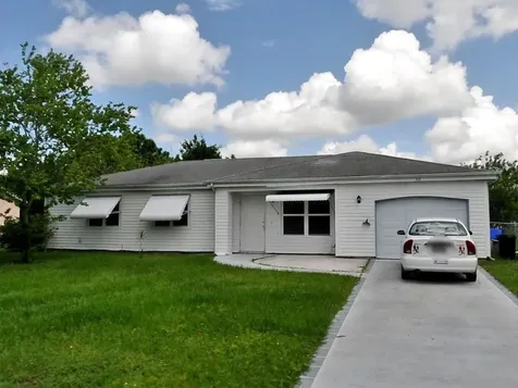713 SW Belmont Circle Port St Lucie FL 34953