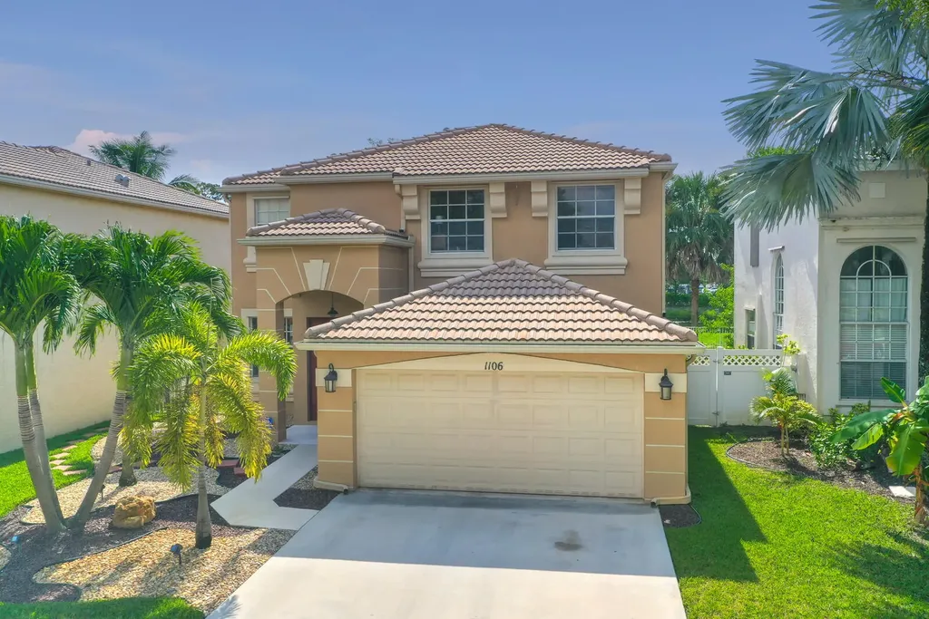 1106 Oakwater Drive Royal Palm Beach FL 33411