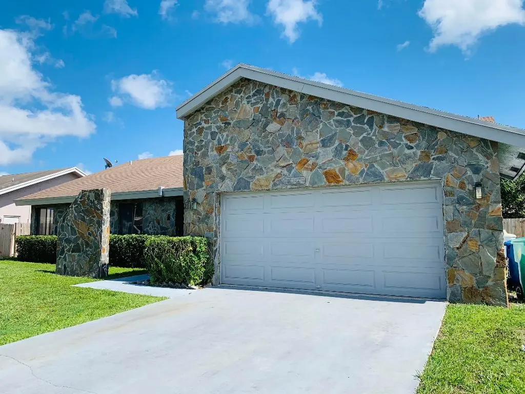 7150 NW 45th Street Lauderhill FL 33319