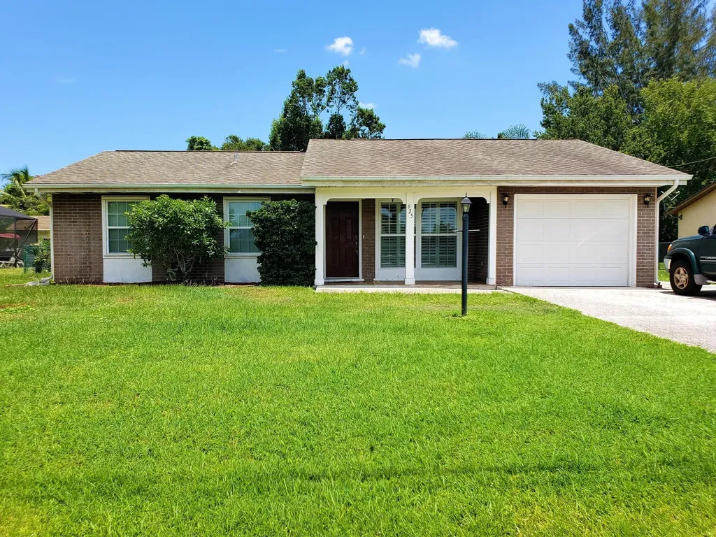 625 SW Curtis Street Port St Lucie FL 34983
