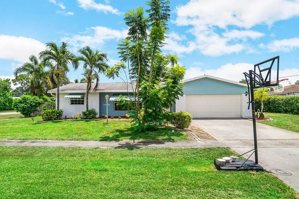 3056 Merion Terrace Lake Worth FL 33467
