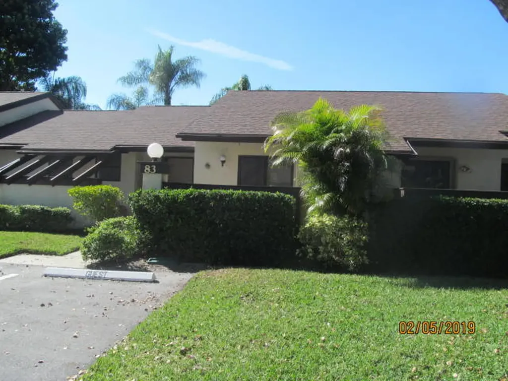 83 Wood Rose Court Royal Palm Beach FL 33411