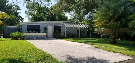 2504 Rolyat Street Fort Pierce FL 34947
