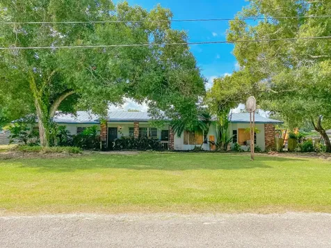 627 Kearney Road Fort Pierce FL 34982