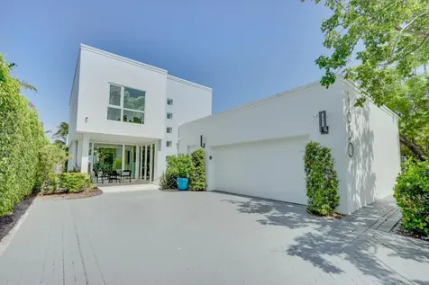 1630 N Lakeside Drive Lake Worth Beach FL 33460