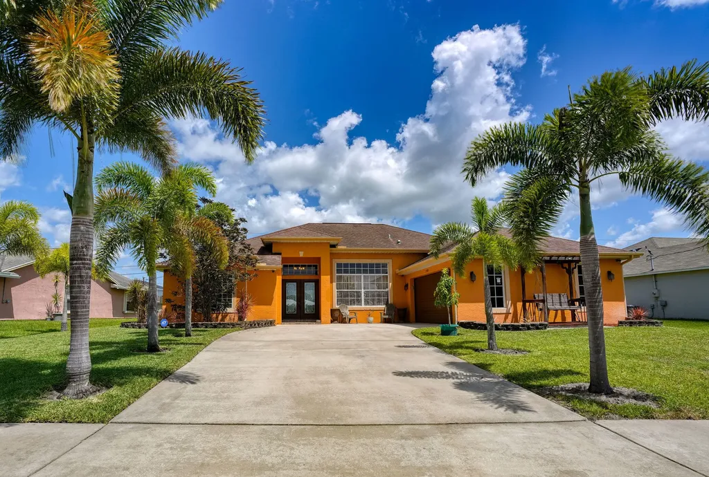 2309 SW Kent Circle Port St Lucie FL 34953