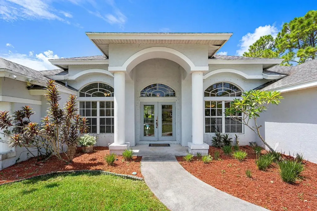 16234 70th Street N Loxahatchee FL 33470