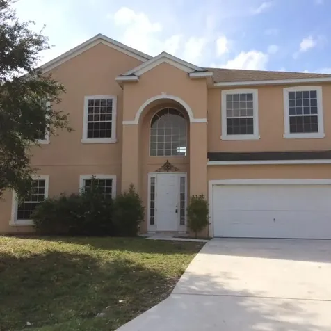 3320 SW Blue Court Port St Lucie FL 34953