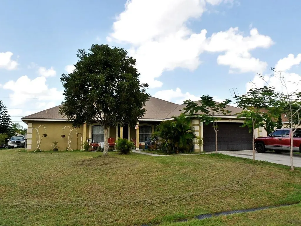 3486 SW San Benito Street Port St Lucie FL 34953