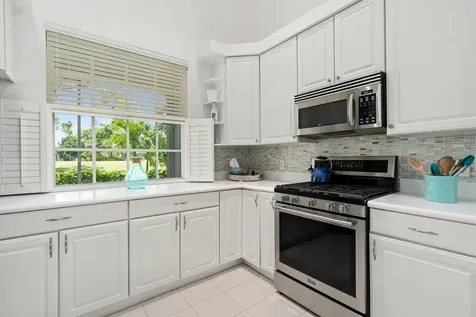 1196 SW Live Oak Cove Port St Lucie FL 34986