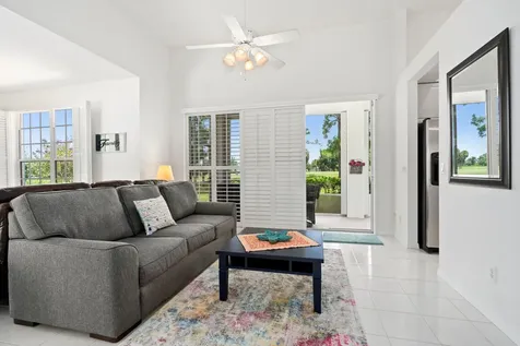 1196 SW Live Oak Cove Port St Lucie FL 34986