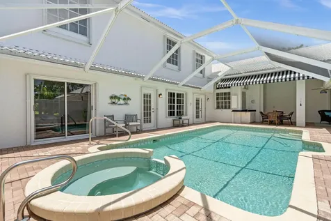 1196 SW Live Oak Cove Port St Lucie FL 34986