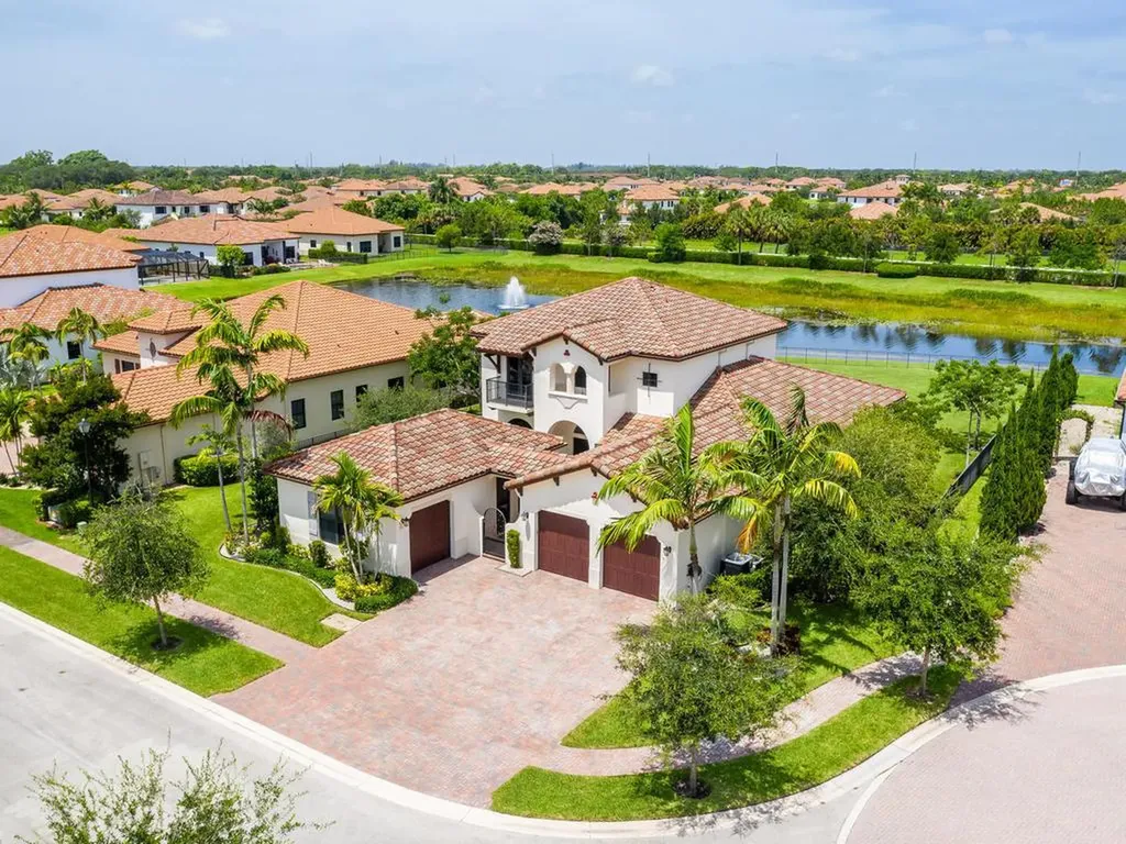 6207 Vireo Court Lake Worth FL 33463
