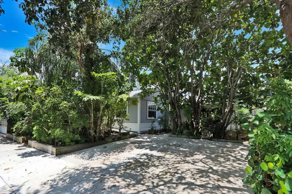 321 N M Street Lake Worth Beach FL 33460