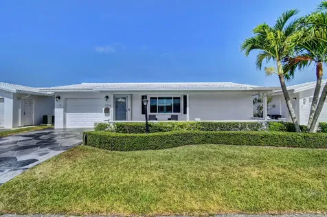 1204 SW 21st Avenue Boynton Beach FL 33426