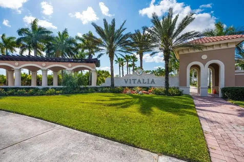 10118 SW Indian Lilac Trail Port St Lucie FL 34987