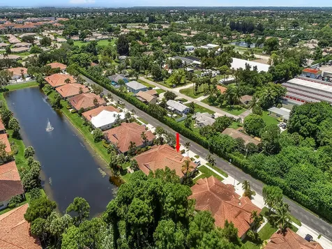 5048 N La Sedona Circle Delray Beach FL 33484