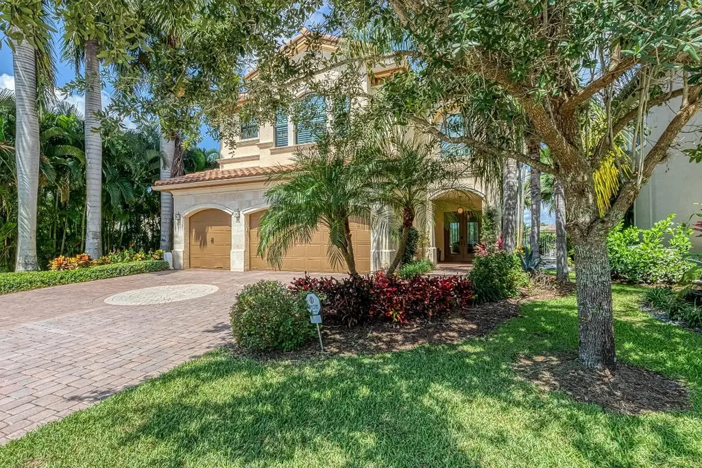 16825 Burlington Bristol Lane Delray Beach FL 33446