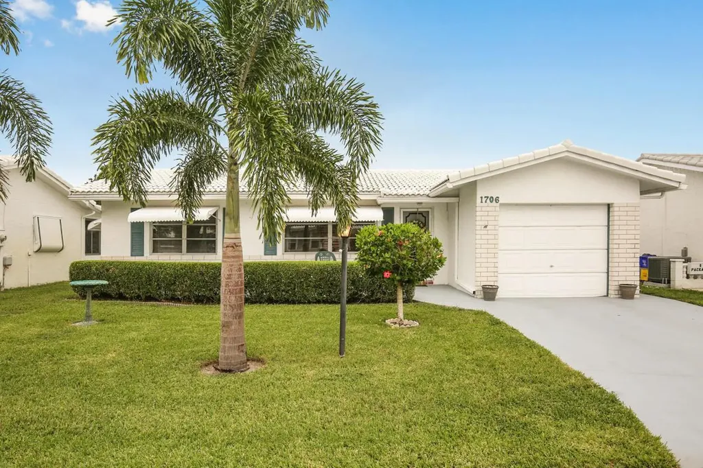 1706 SW 21st Street Boynton Beach FL 33426