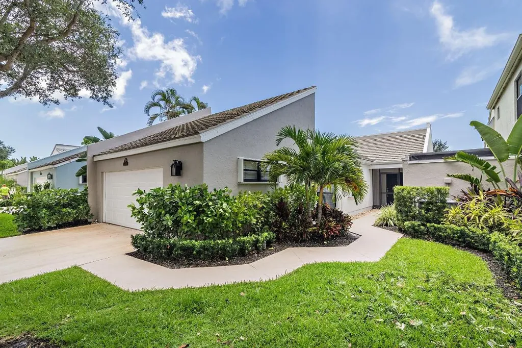 17020 Traverse Circle Jupiter FL 33477