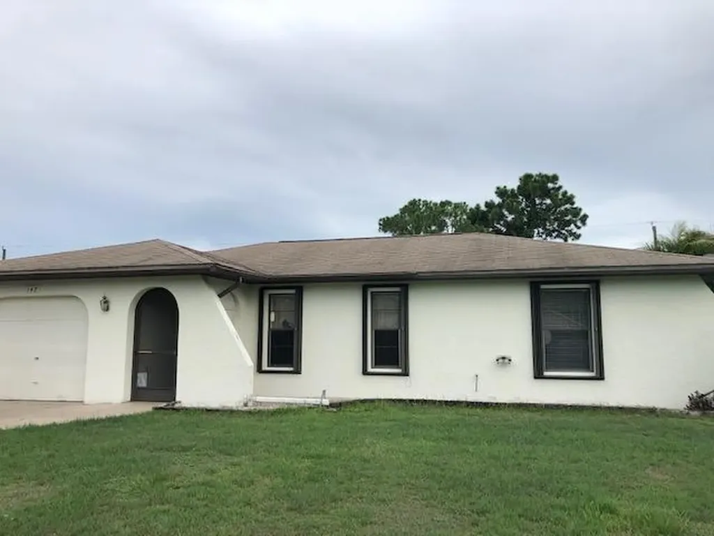 142 SW Fairview Avenue Port St Lucie FL 34983