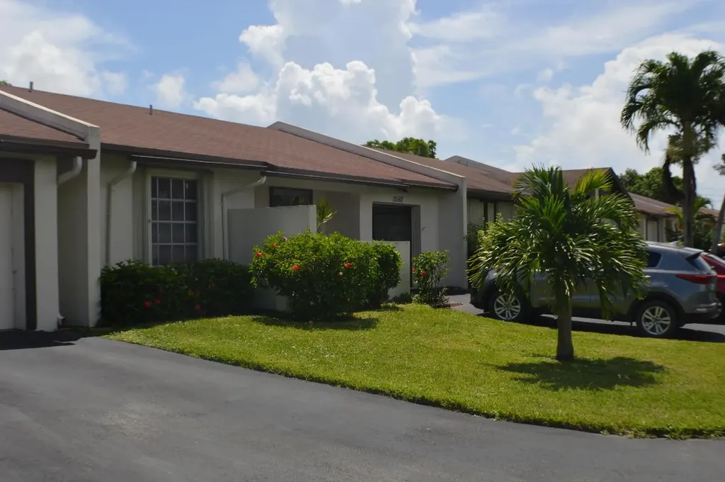15588 Bottlebrush Circle Delray Beach FL 33484