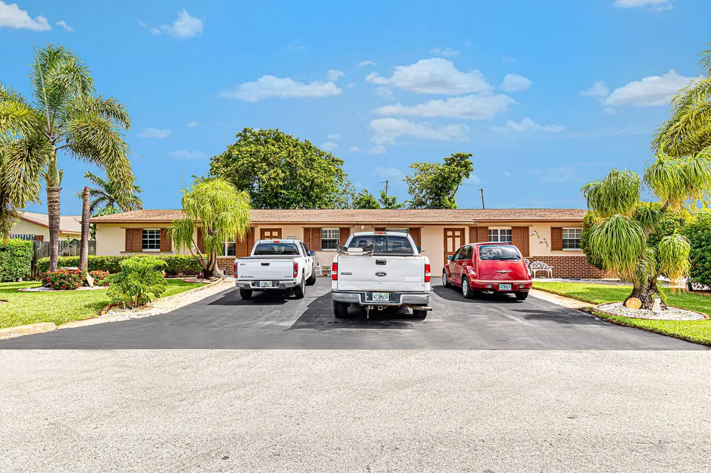 4255 Marilyn Drive Lake Worth FL 33461