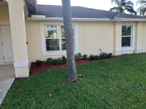 5807 Cassia Drive Fort Pierce FL 34982