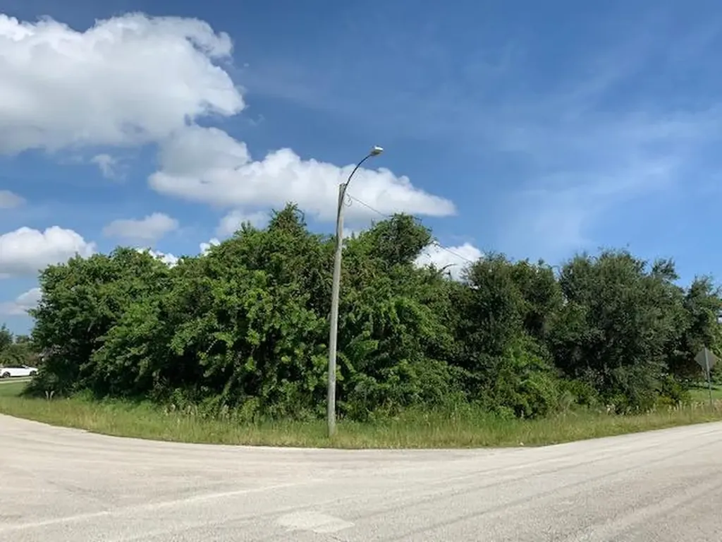 1086 Seamist Lane Sebastian FL 32958