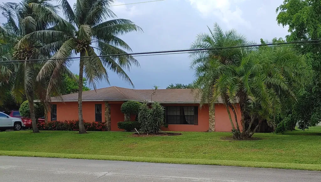 365 SW Whitmore Drive Port St Lucie FL 34984