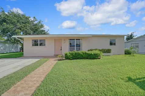 340 Cavalier Road Palm Springs FL 33461